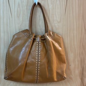 Women’s Michael Kors XL Astor Leather Studded Tote Hobo Bag Cognac Tan